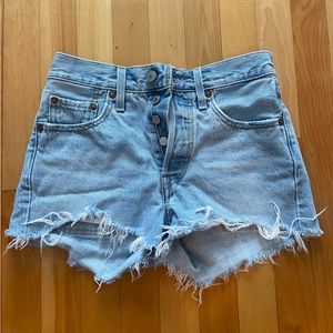 Levi’s 501 denim shorts